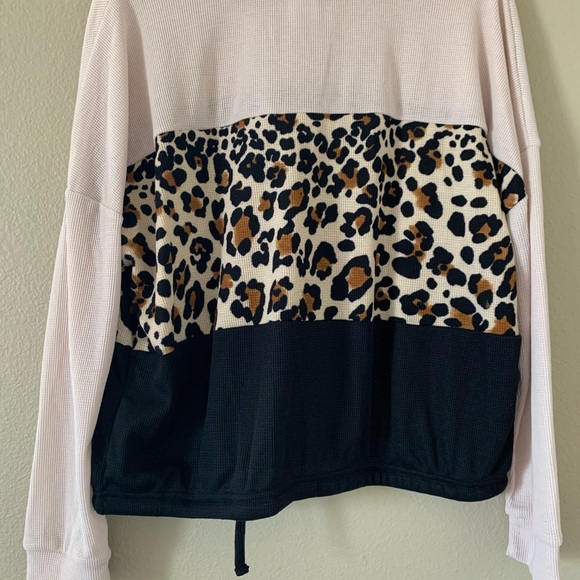 Women’s Waffle Knit Top NWOT - Picture 8 of 9